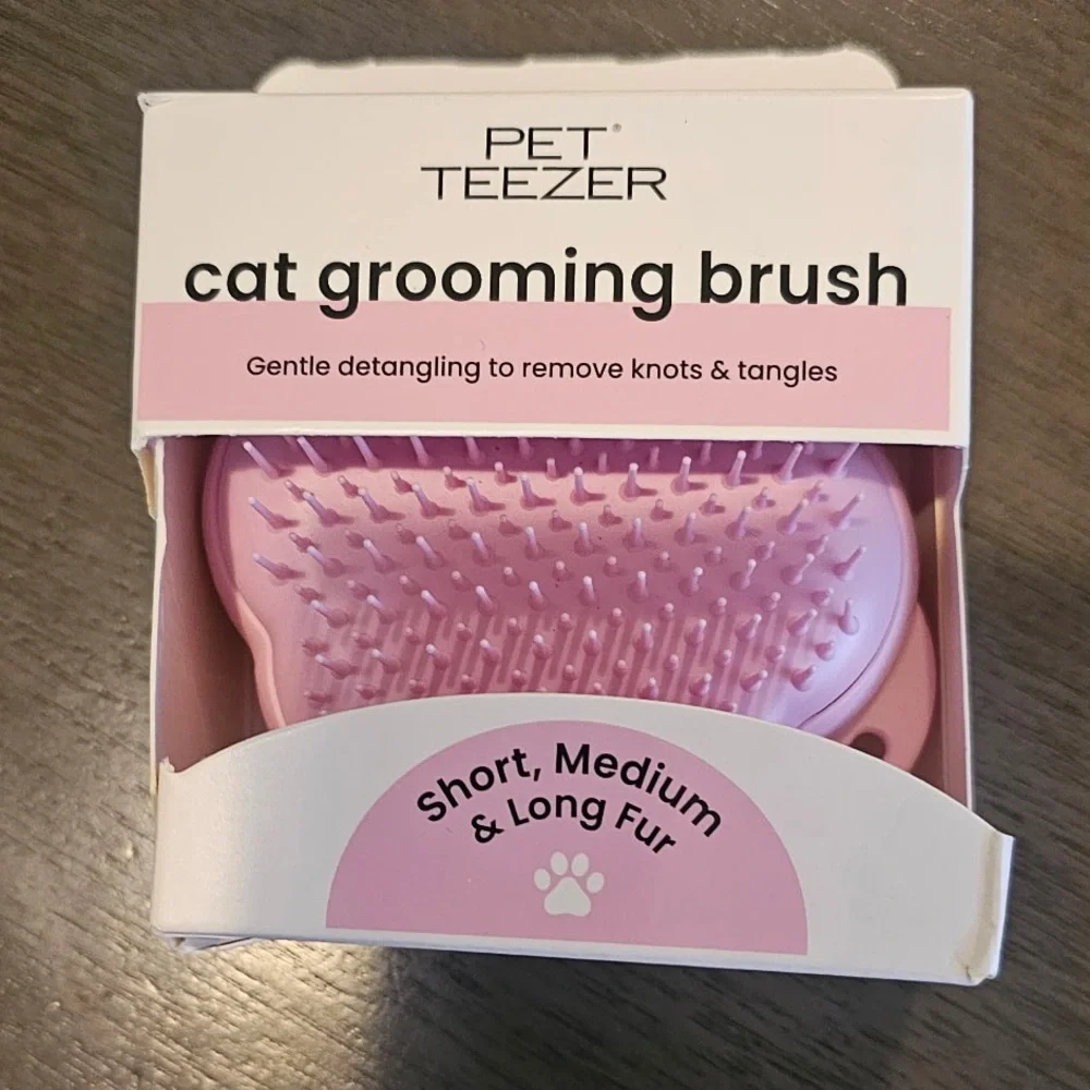 3 Pet Teezer Cat Grooming Brushes (Green, Pink and Blue)